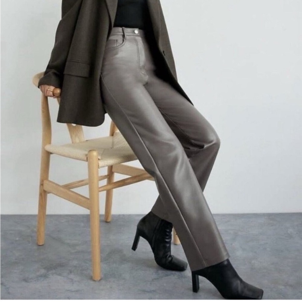 Aritzia Wilfred Melina High Waisted Faux Vegan Leather Pants Charcoal Grey Sz 2